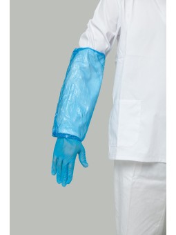 Cubre mangas desechable azul PE galga 80 | KiotechProtección